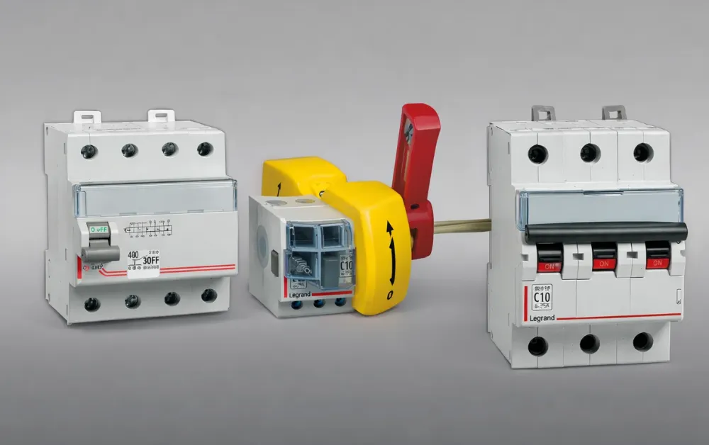 Main Advantages of Selecting Legrand Smart Switches 